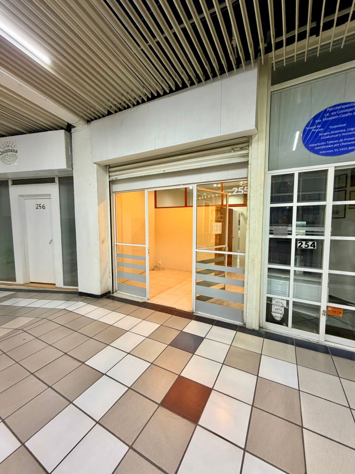 Local en venta, Heliplaza Lomas Verdes Naucalpan de Juarez